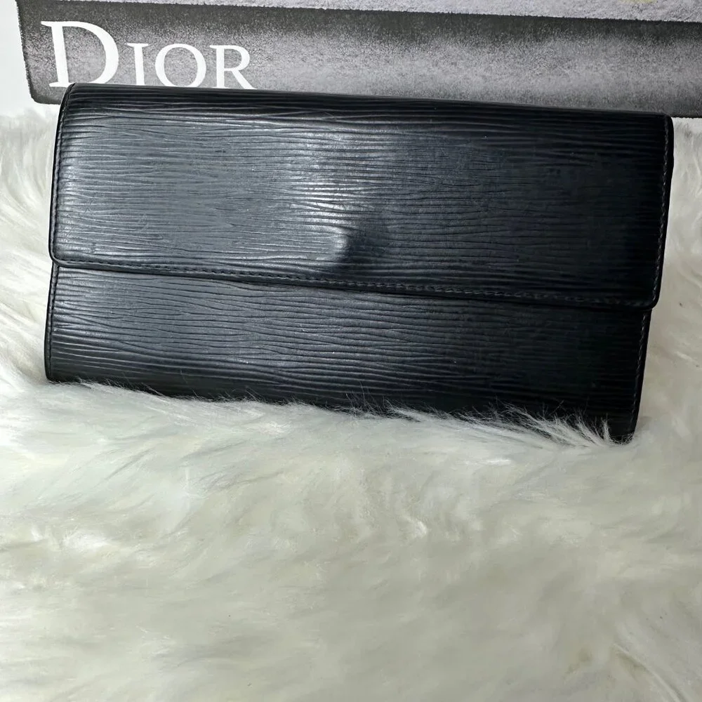 ❌SOLD❌Authentic Louis Vuitton Portefeuille Sarah Epi Leather Continental Wallet - Picture 3 of 14